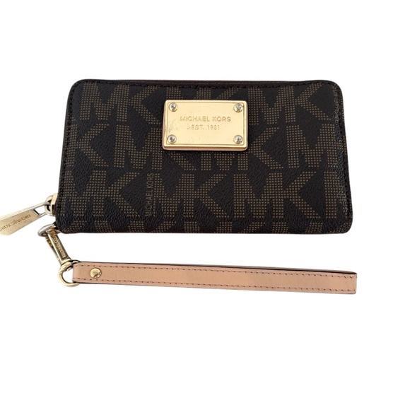 Michael Kors Wallet Wristlet - Picture 1 of 7